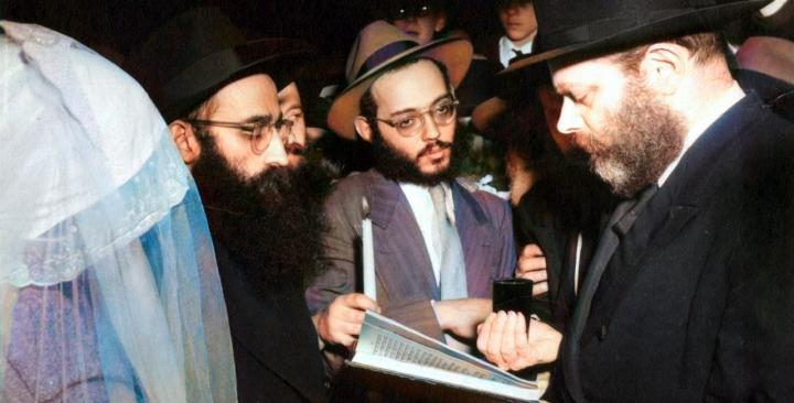 Pour ce Hanouka, allumons la lumière pour un marié orphelin et une mariée issue d'une famille nombreuse !